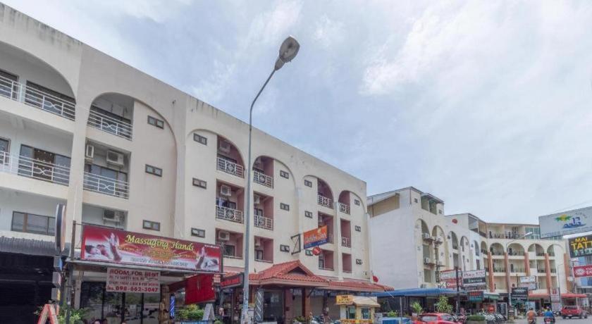 Oyo 1125 Chokdee Inn Pattaya Exterior foto
